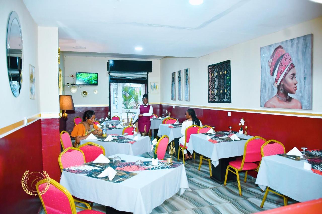 Hotel Restaurant Constellation Tchang Exterior foto