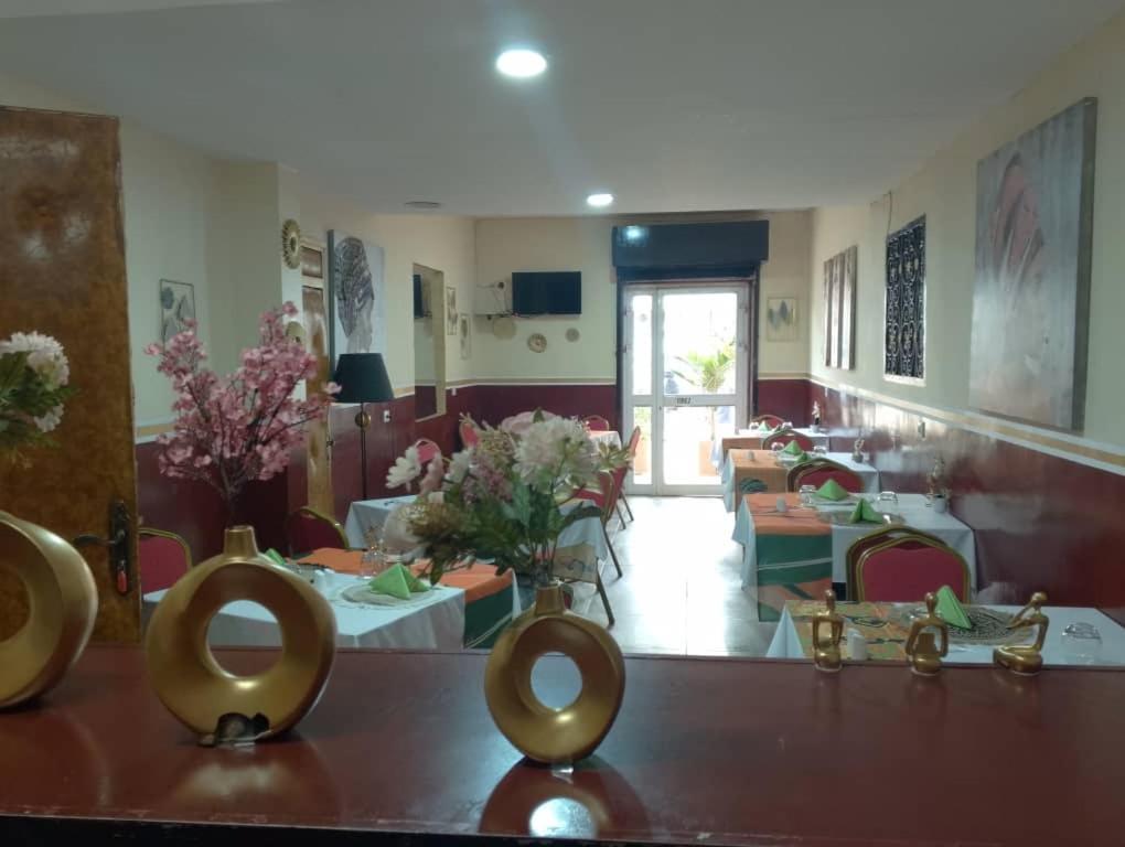 Hotel Restaurant Constellation Tchang Exterior foto